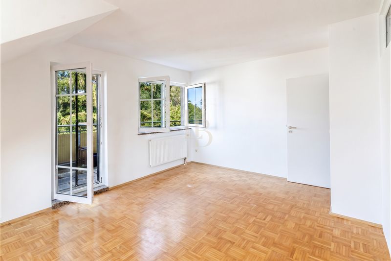 3-Zimmer-Dachgeschosswohnung mit Südwest-Balkon in Toplage von Markt Schwaben